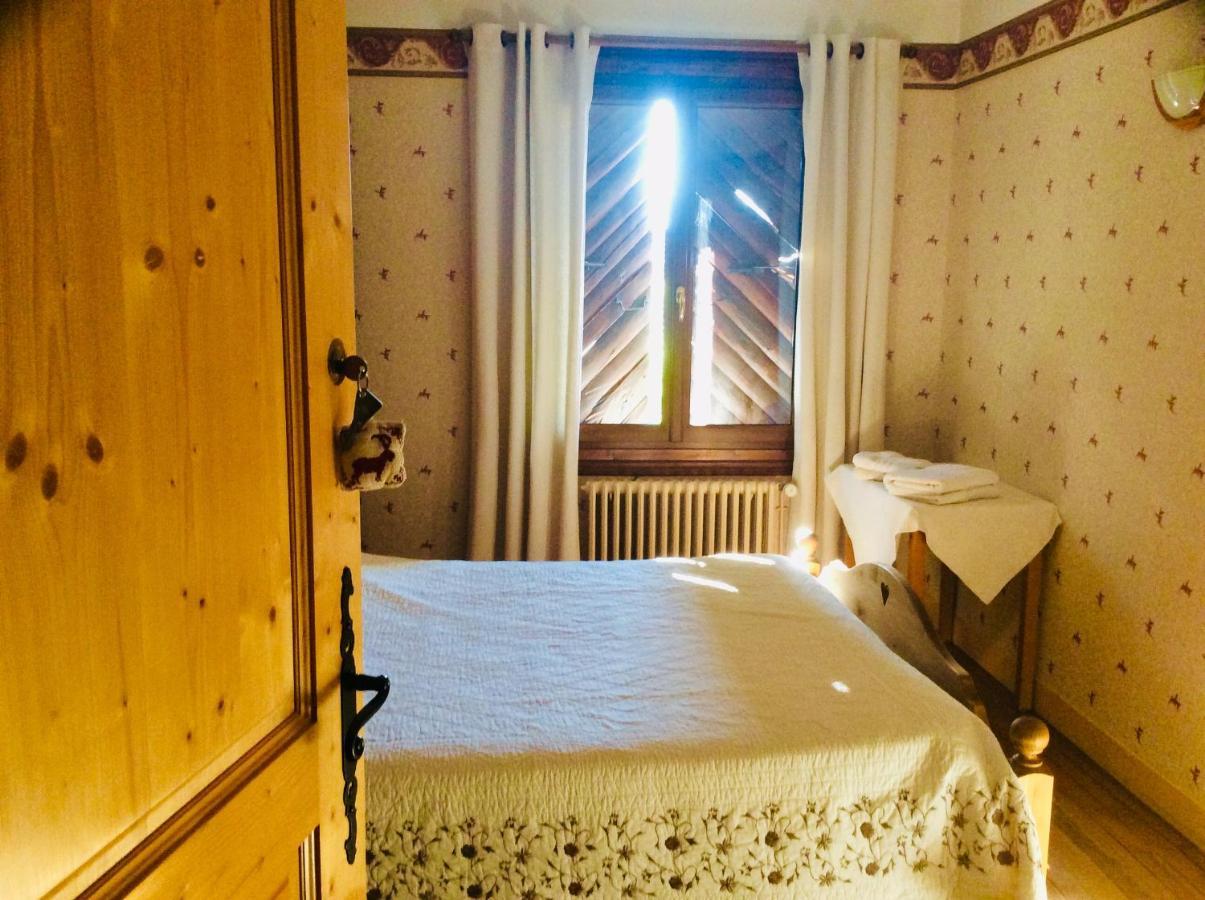 Bed and Breakfast Au Refuge de Blanche Seythenex Exterior foto